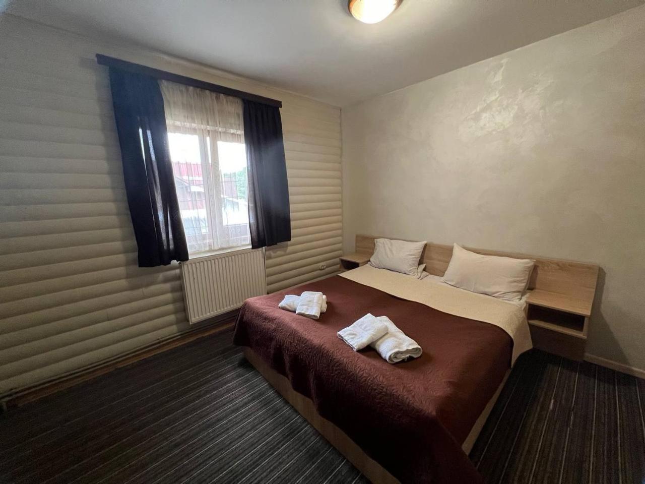Sadyba Magnat Hotel Deliatyn Exterior photo